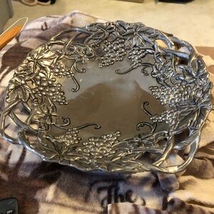 Goldinger Silver Grape tray